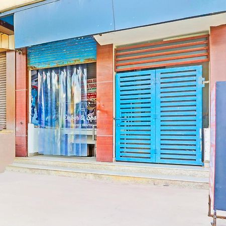 Hotel O Redbull Inn Gurgaon Eksteriør billede